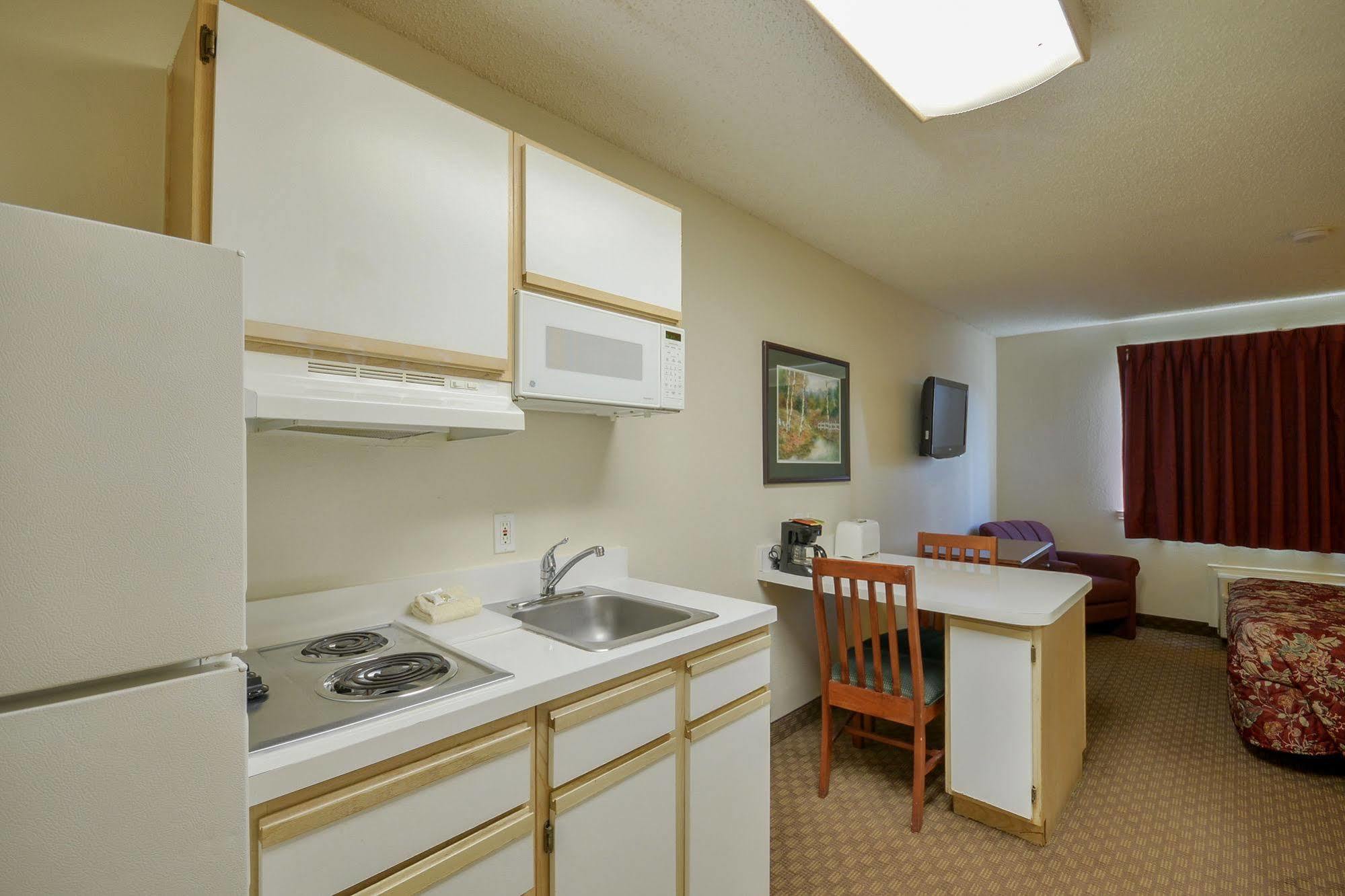 Intown Suites Extended Stay Select Houston Tx - Brookhollow Luaran gambar